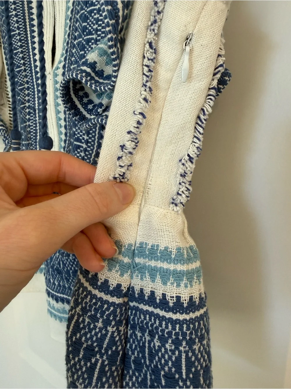 SAYLOR Flutter Sleeve Embroidered Peasant Top - Picture 8 of 9